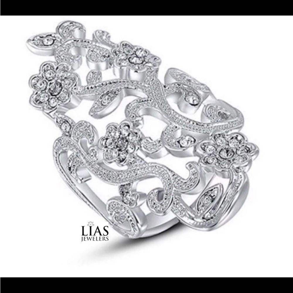 New 18k white gold engagement ring wedding ring floral
